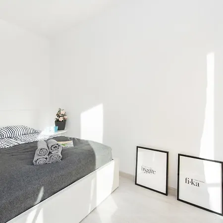 Superapart Rydygiera, Pet-Friendly With Patio & Self Check-In Warsaw Exterior photo