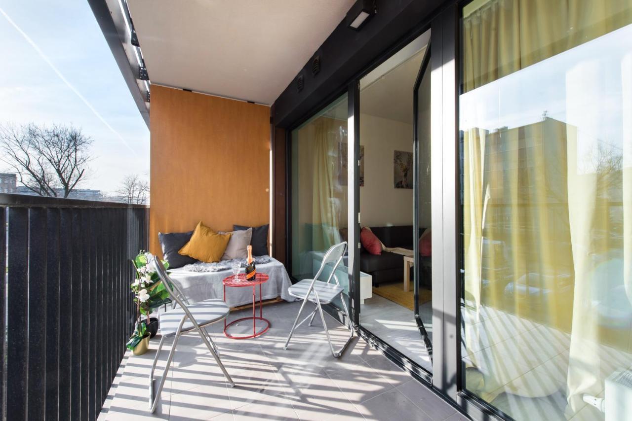 Superapart Rydygiera, Pet-friendly With Patio & Self Check-in Varšava
